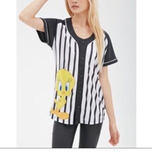 Warner Bros. X Forever 21 Sz Small Tweety 01 Black and Yellow Pinstriped Jersey